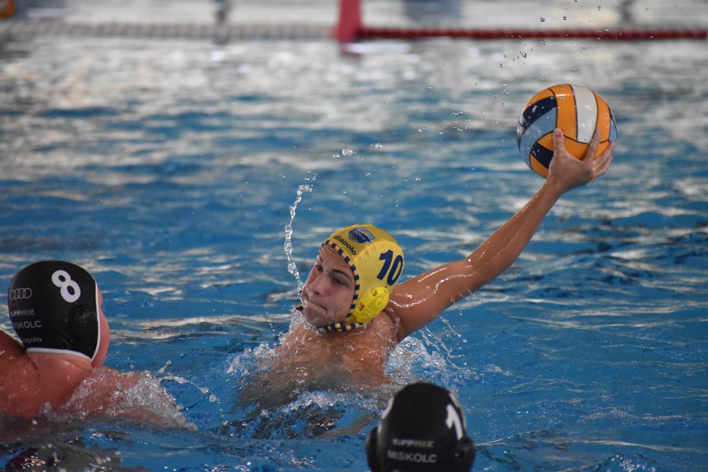 Bravúros AQUA győzelem az U-15-ös  a területi vízilabda bajnokságban