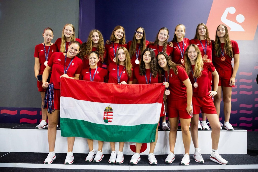 Nyíregyházi nevelésű vízilabdázó nyakában is EB bronz