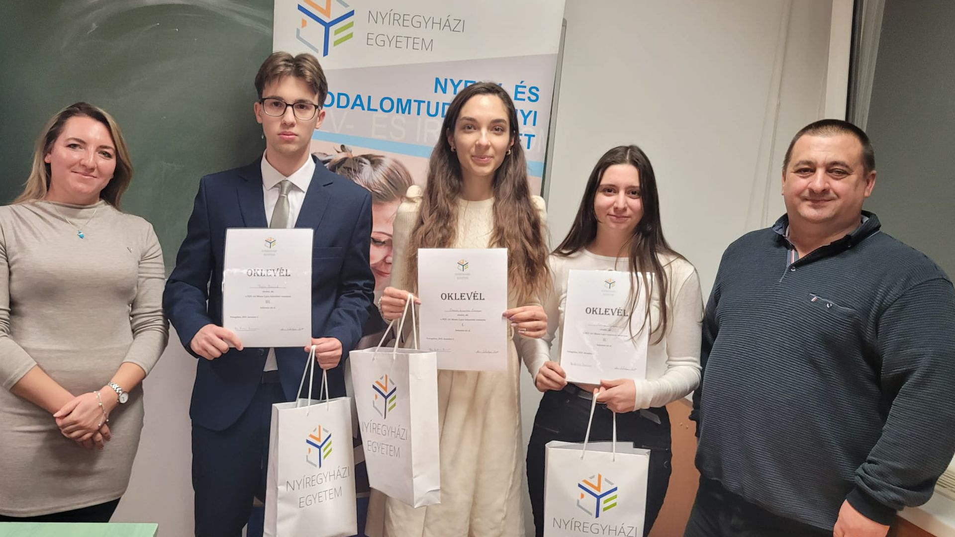 Helyesírási verseny az egyetemen