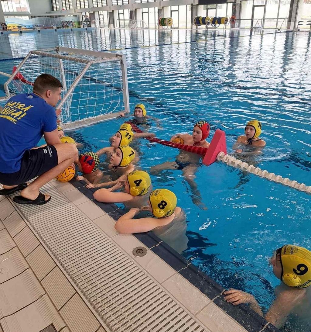 Megkezdték az évet a legkisebb vízilabdások