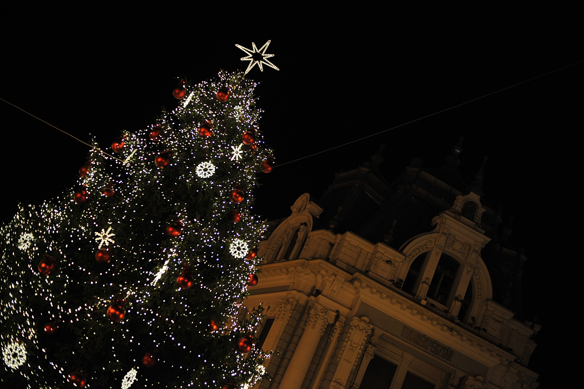 Ismét gőzölgő lapcsánkával várják a nyíregyháziakat a Kossuth téren