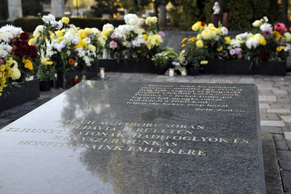 Az elhurcoltakra emlékeznek Nyíregyházán