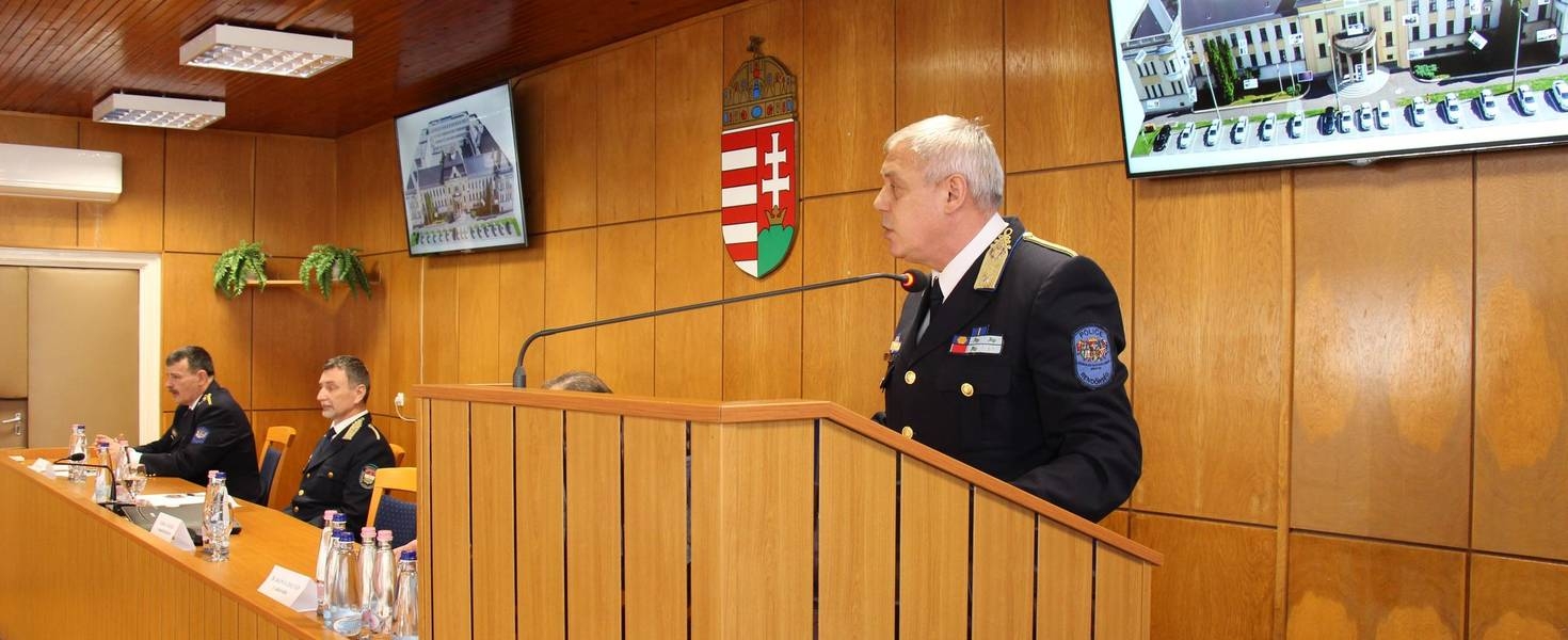 Évet értékeltek a kapitányságon