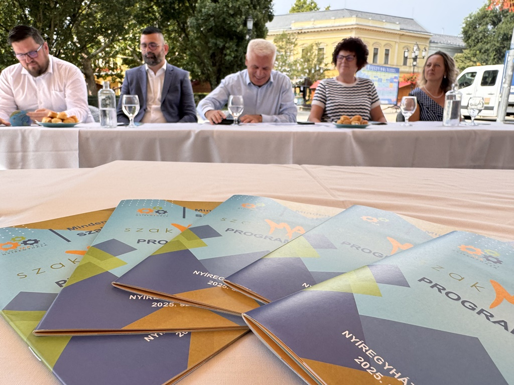 Csütörtökön ismét szakMAfeszt