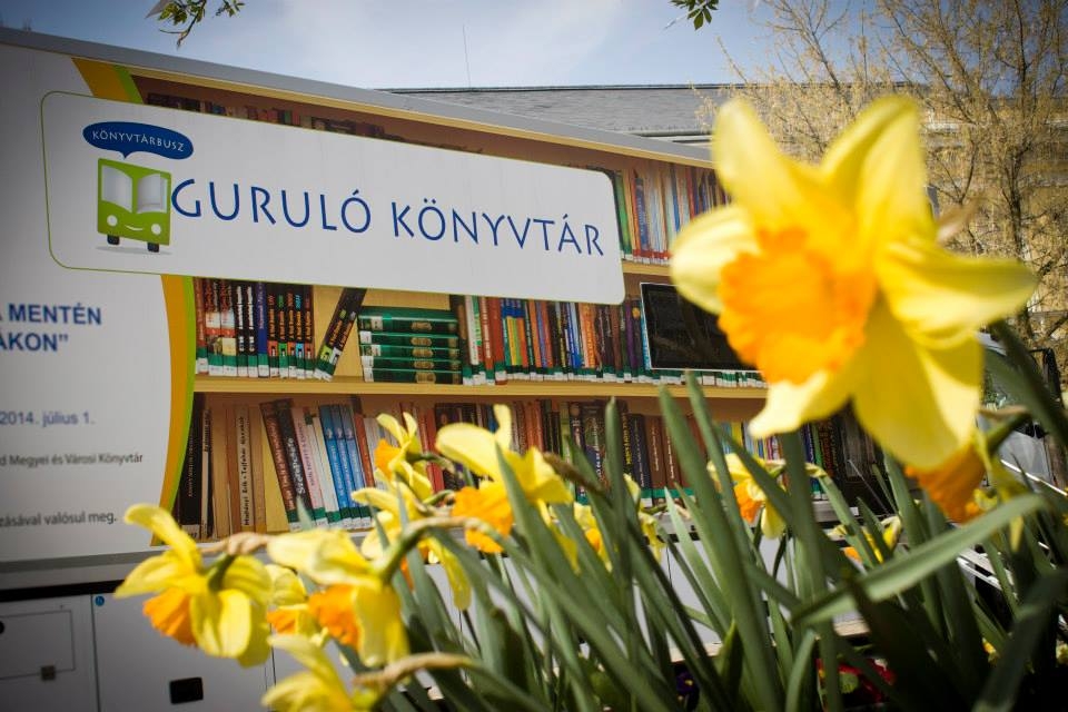 Újra járnak a könyvtárbuszok