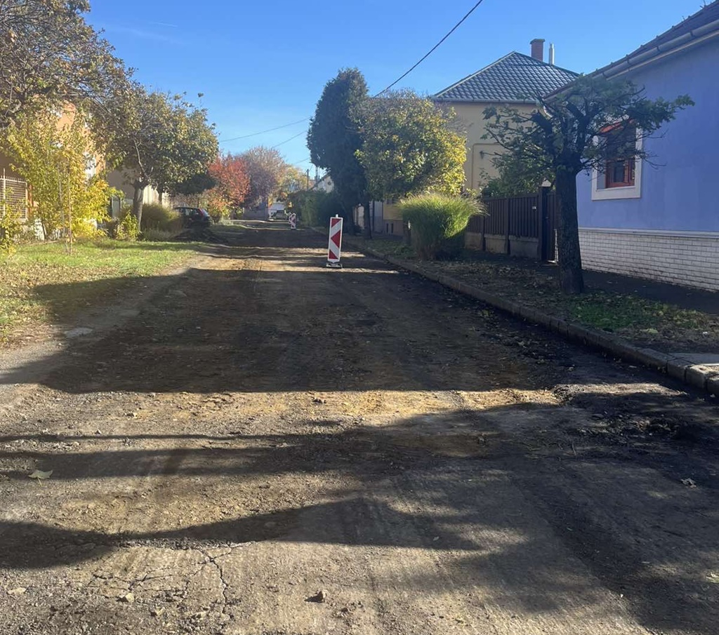 Újabb helyszínen indult felújítás