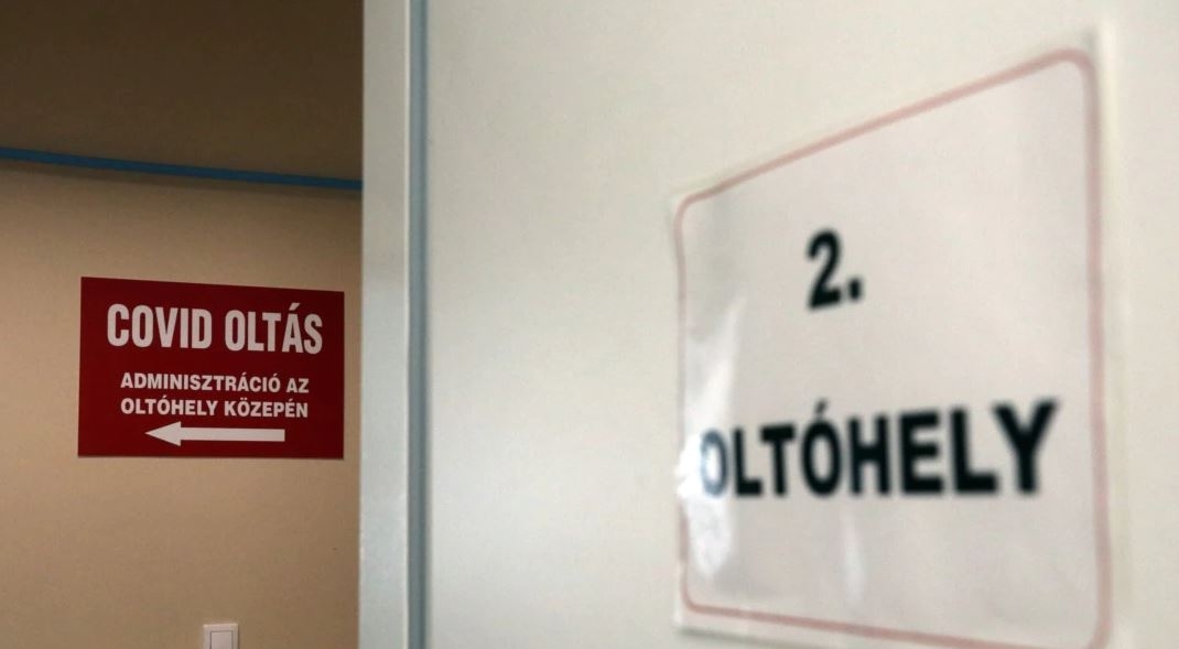 Országszerte több száz polgárőr állt szolgálatba az oltópontokon