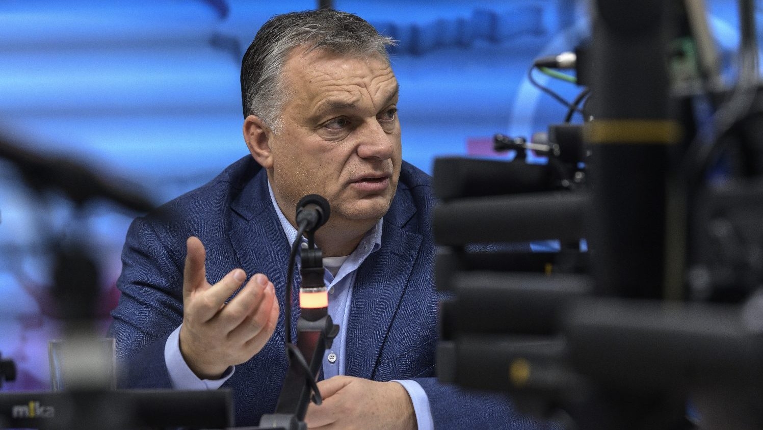 Orbán Viktor: Magyarország rendben van, a behurcolás a probléma