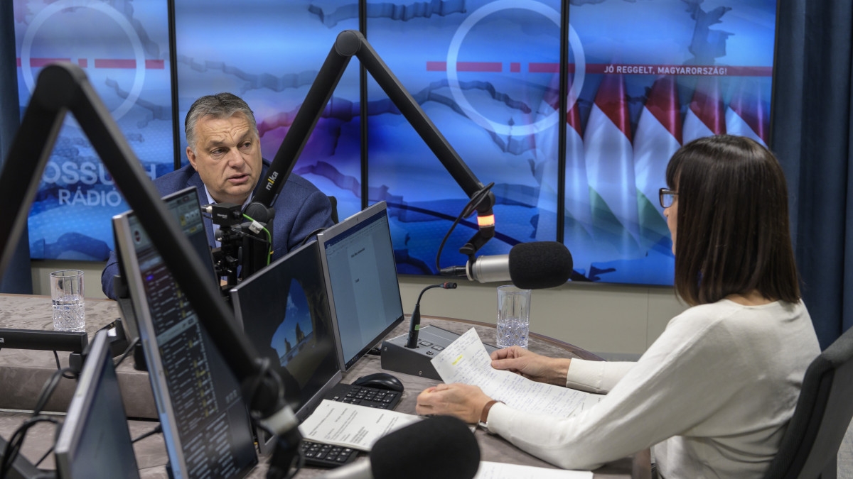Orbán Viktor: Az országnak működnie kell!