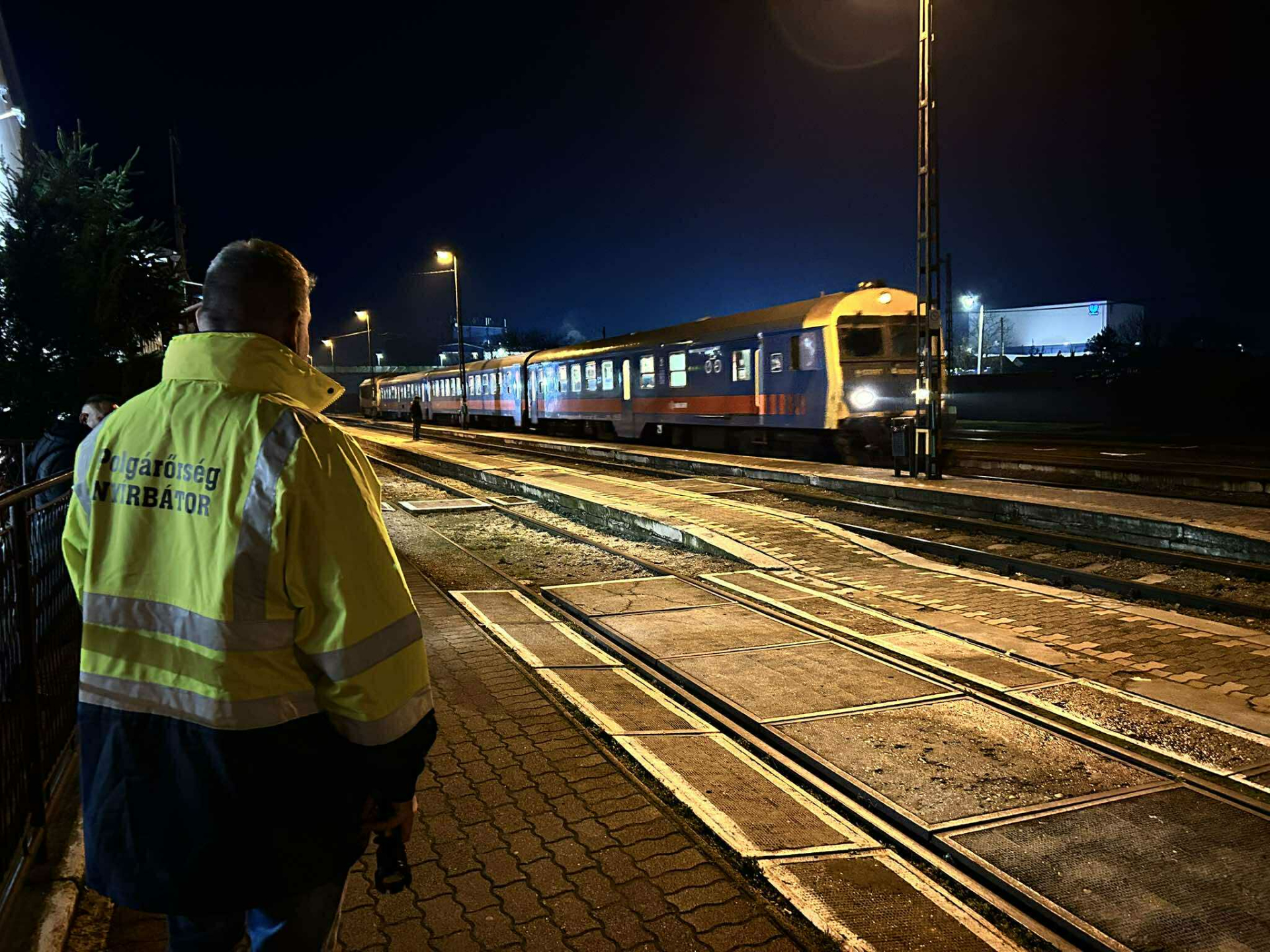 Fokozott polgárőri jelenlét a vasútállomások környékén
