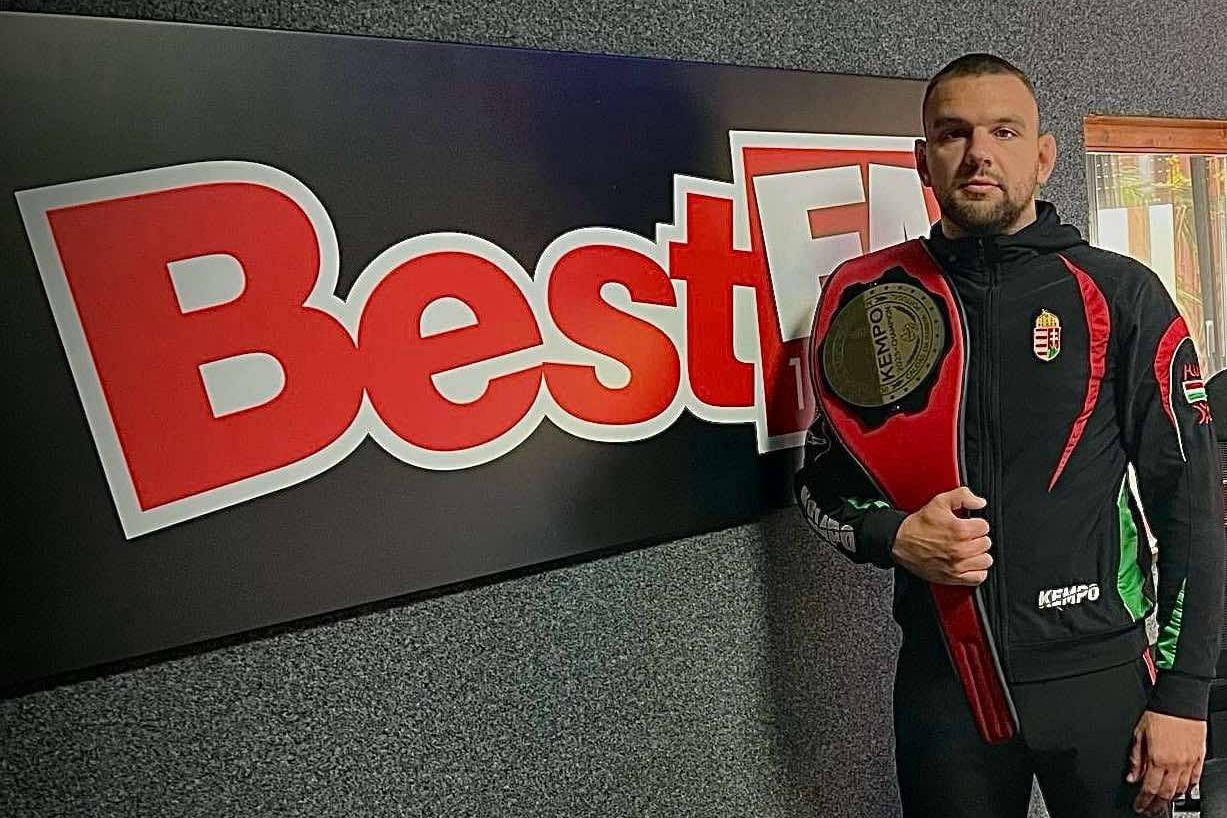 Újabb világbajnoki övet szerzett Szabó Tibor Benedek Kempo harcos