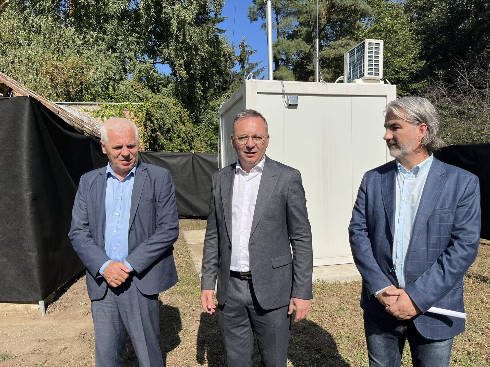 Új légszennyezés-mérő állomást adtak át Nyíregyházán